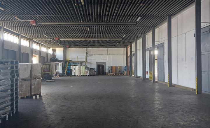 RealityKolesár prenajíma sklad 3842 m2 Nad Jazerom Košice IV - fotografia 5