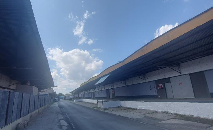 Sklad 624 m2 - fotografia 1