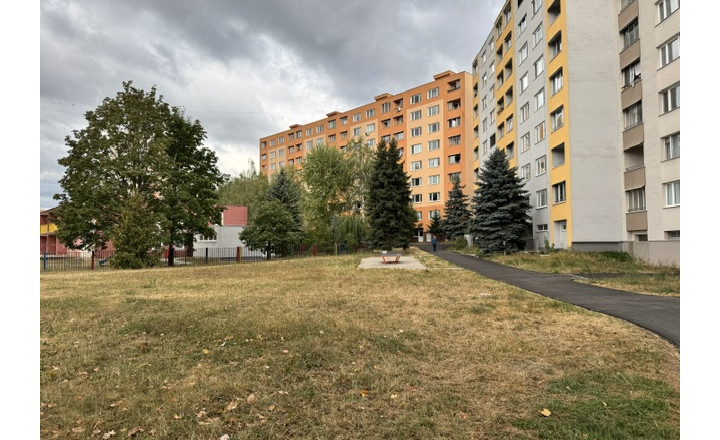 RealityKolesár predáva 3 izbový byt Dénešova KVP KE II. Západ - fotografia 5