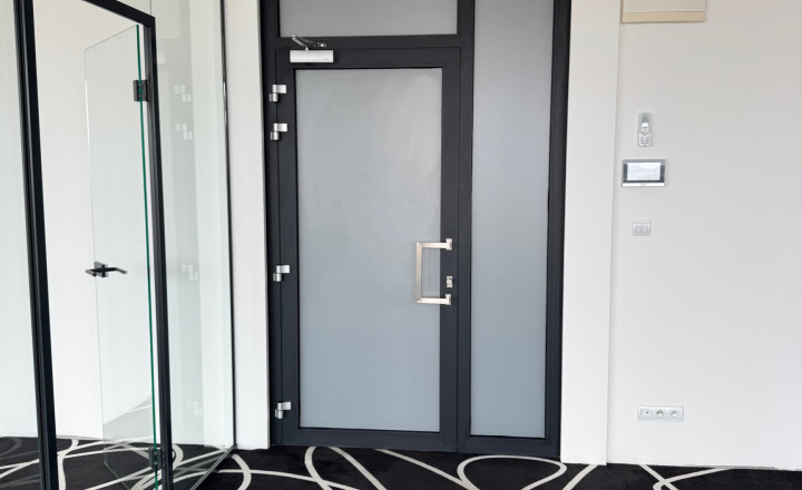 RealityKolesár prenajíma priestor 89m2 Dunajská pri SPP Košice IV JUH. - fotografia 3